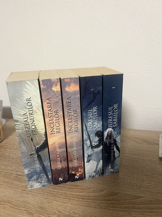 Seria Game of Thrones- George R.R. Martin - 5 volume