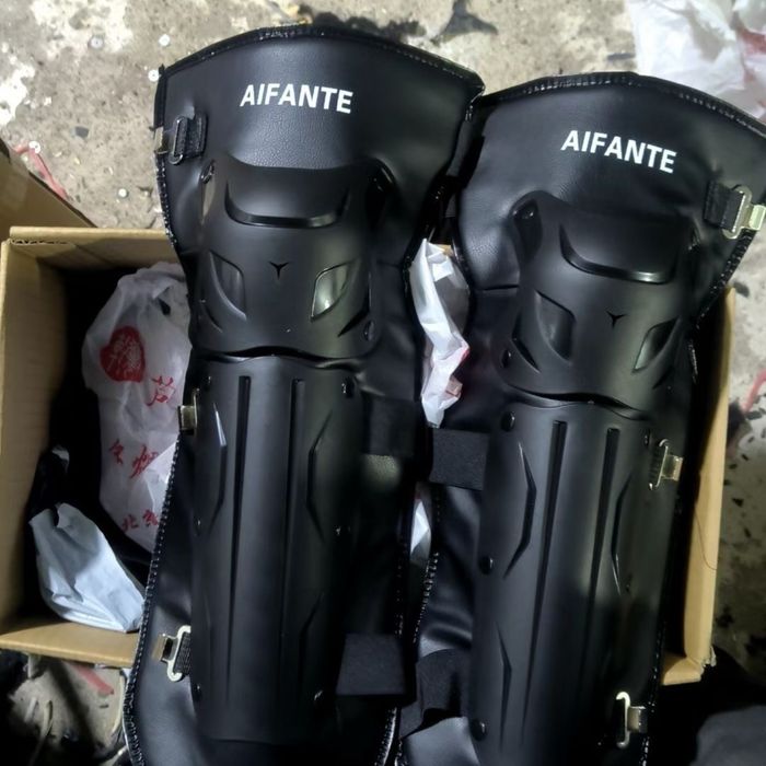 Oyoq uchun ekib ichi qalin zakas orqali 7kundan 3kun ichida yetib kela