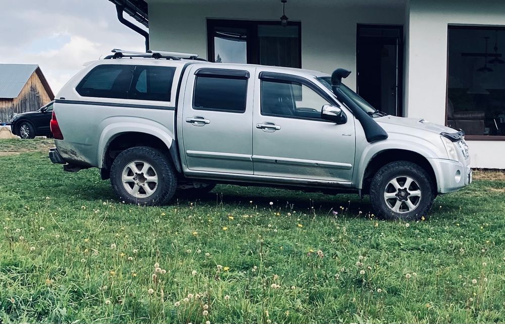Vând/Schimb Isuzu D-Max
