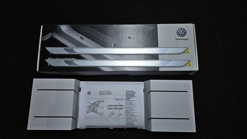 Ornamente prag aluminiu Volkswagen T-Roc 2017-> noi originale 

Cod