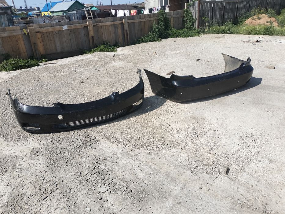 Продам бампера и дверь на LEXUS ES300