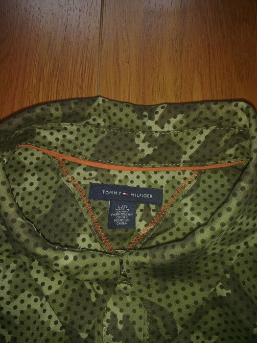Bluza dama Tommy Hilfiger model camuflaj mărimea L