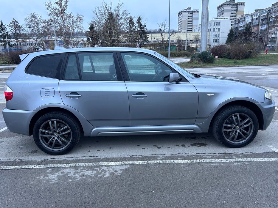 BMW X3 e83 3000 кубика 286 коня