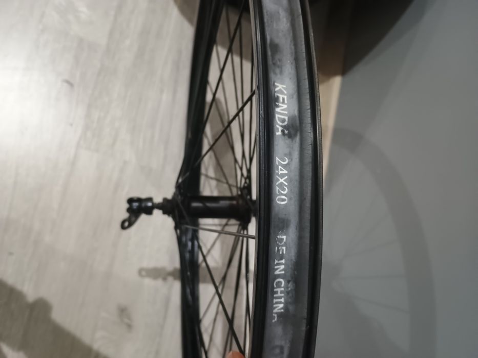 Продавам предна капла за колело 24 цола