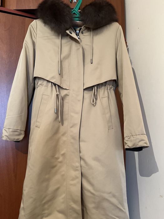 Продам парка натуральный мех, песец