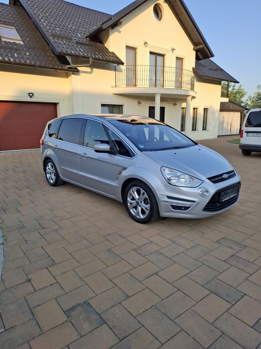Ford S-Max 2.0 Diesel an 2011 euro 5
Model deosebit