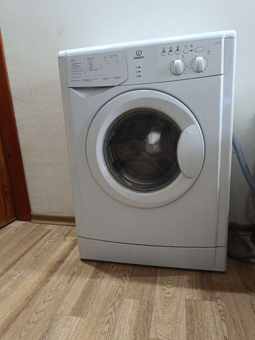 Стиральная машина автомат