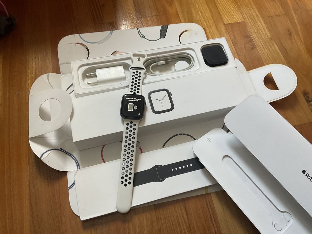 Apple Watch 4-44 mm pt piese