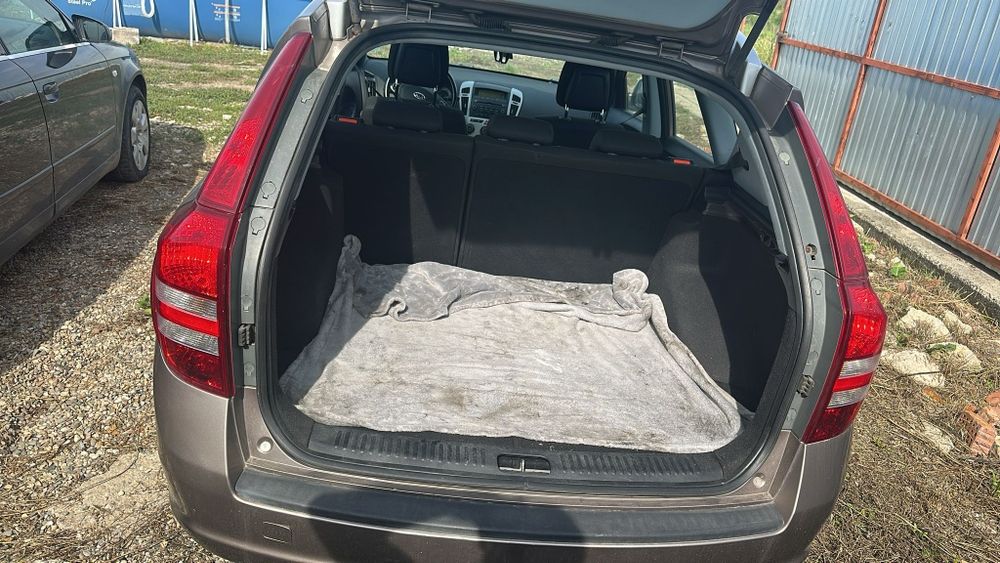Kia Ceed 1,6 crdi euro 4 2008