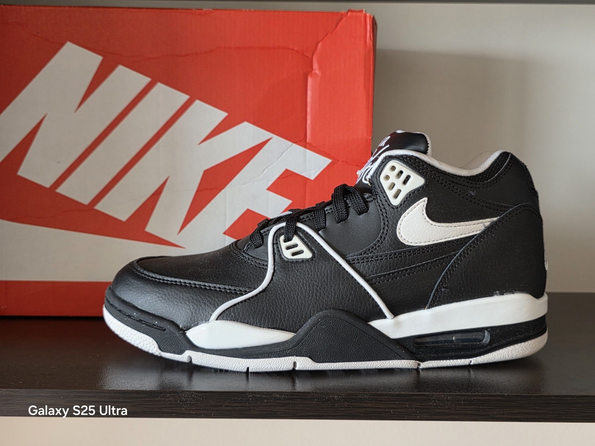 Nike M Air Flight 89/ 42номер 26.5см стелка нови с кутия