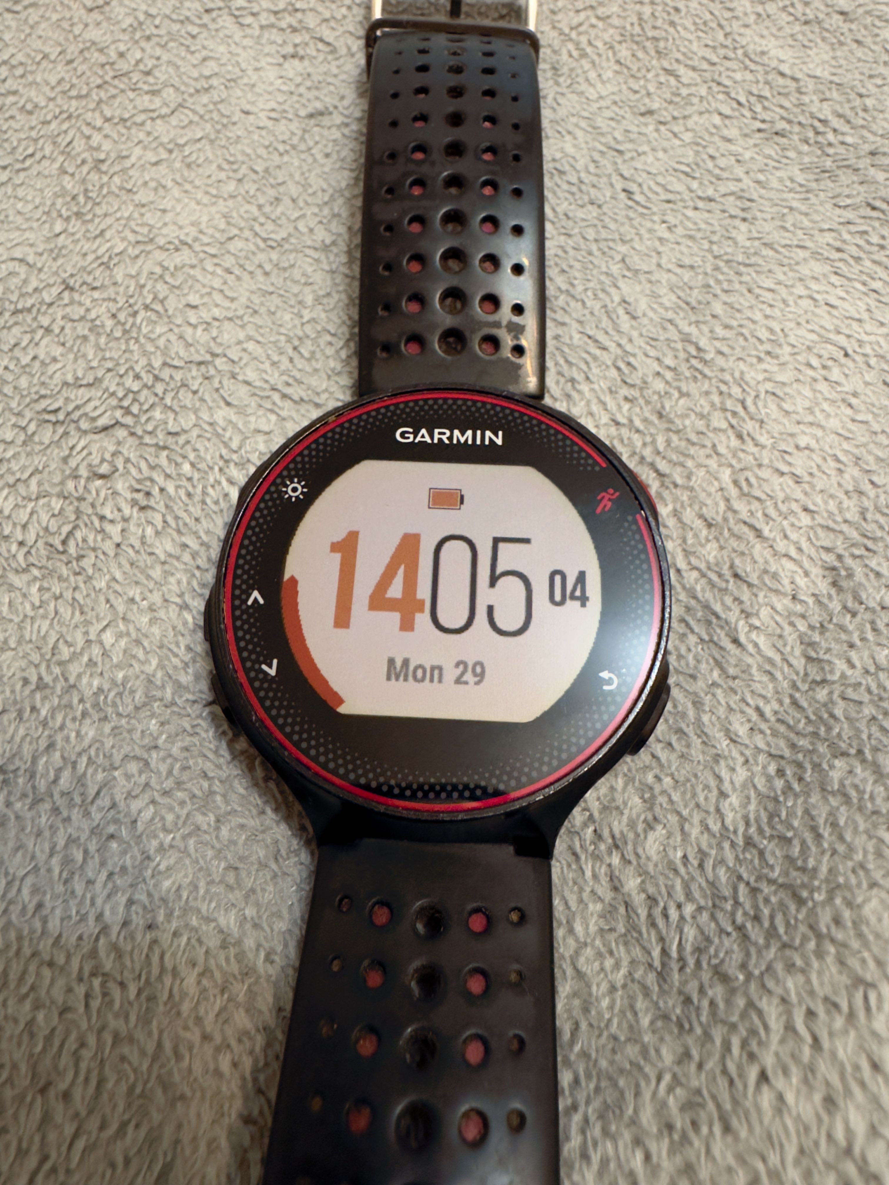 Ceas Garmin Forerunner 235 cu încărcător
