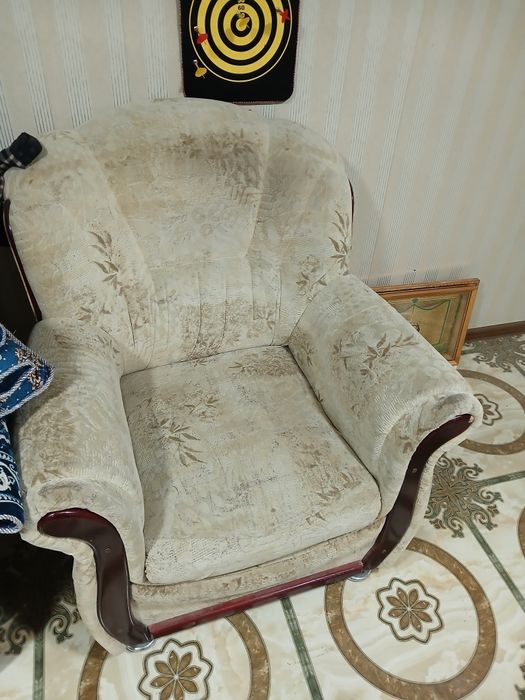 мебел сотилади келишилган нархда