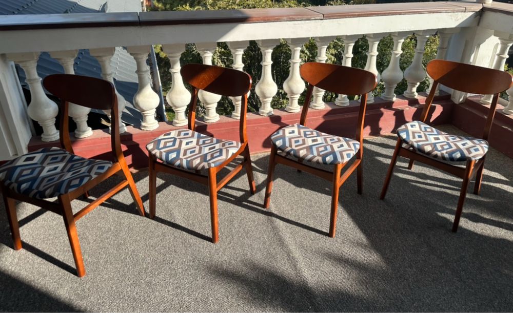 Продам Стулья в отличном состоянии, со всеми этикетками, 4 штуки