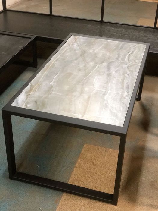 Mobilier terase interior/exterior din lemn masiv, metal, ceramica sau