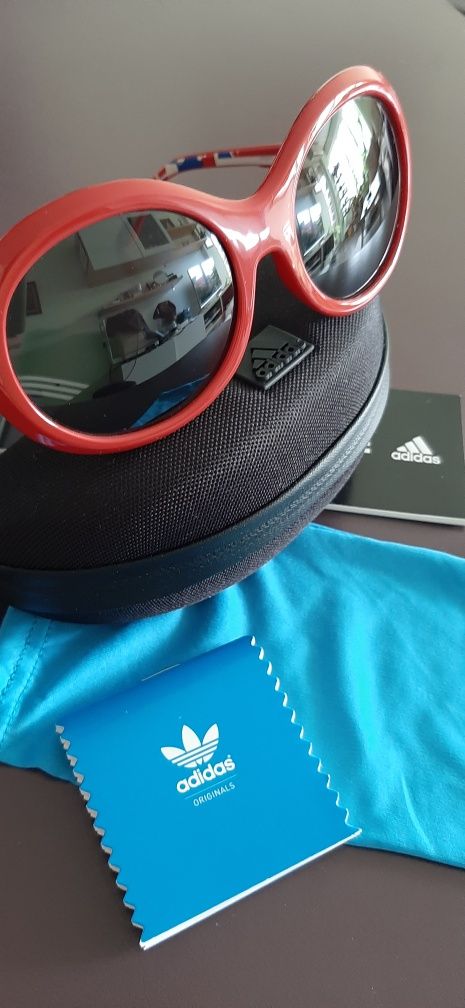 Оригинални слънчеви очила Adidas