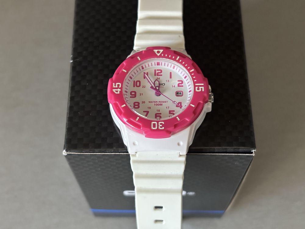 CASIO lrw-200H-4BVEF