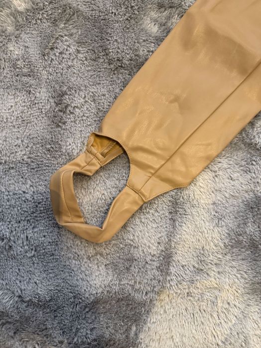 Дамски клин NUDE