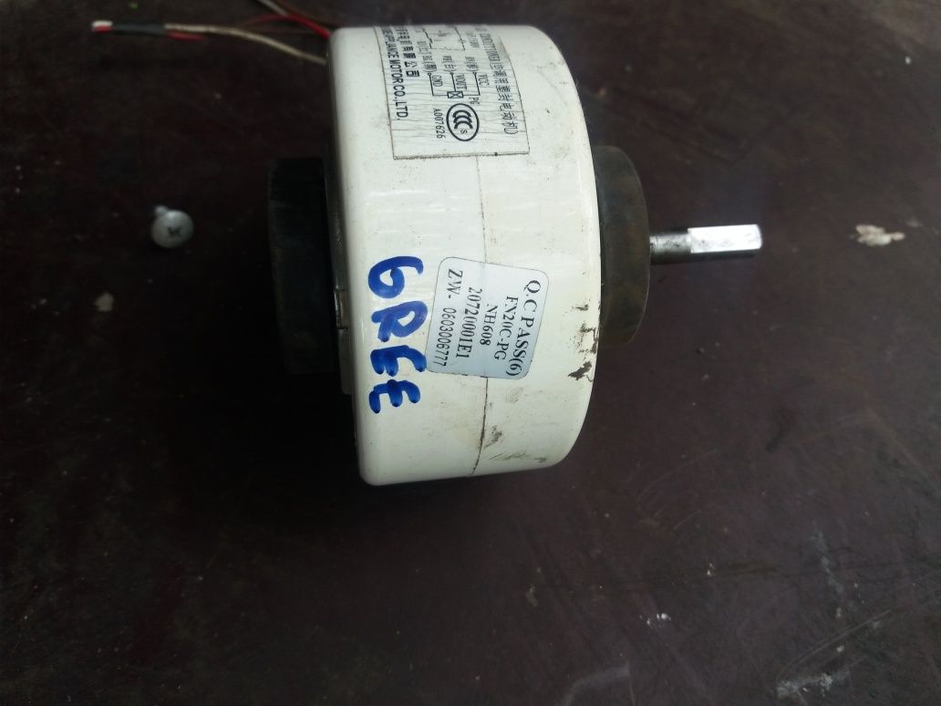 Motor cod FN 20C PG si paleta turbina aer conditionat Gree