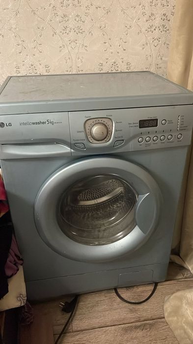 Продам стиральную машину LG