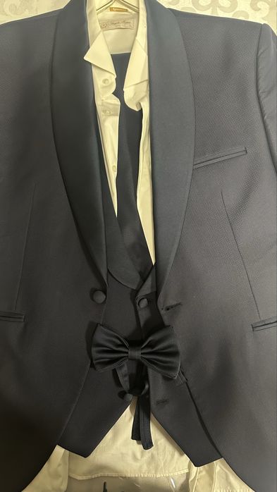 Костюм Материал очень хороший.