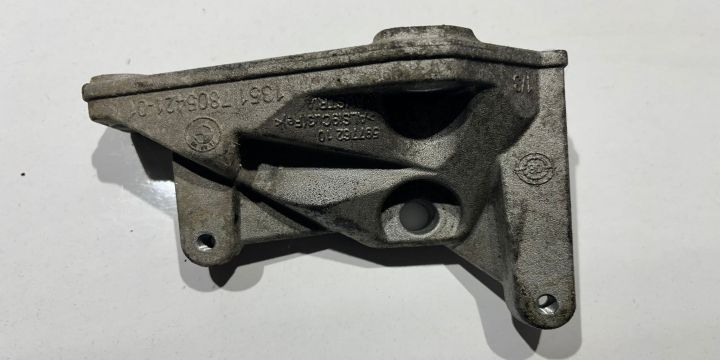 Suport motor 3.0D 6777623 BMW Seria 7 F01/F02 [2008 - 2012]