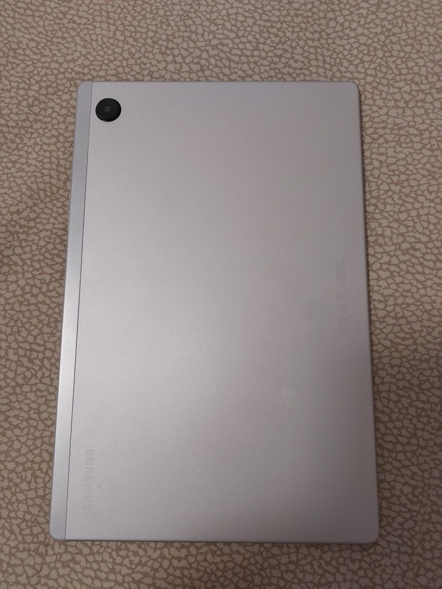 Vând Samsung tab a8 64gb