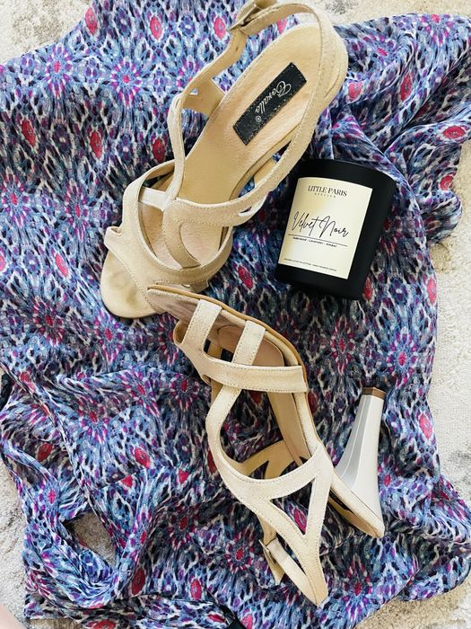 Sandale elegante din piele, culoare auriu cu reflexe argintii