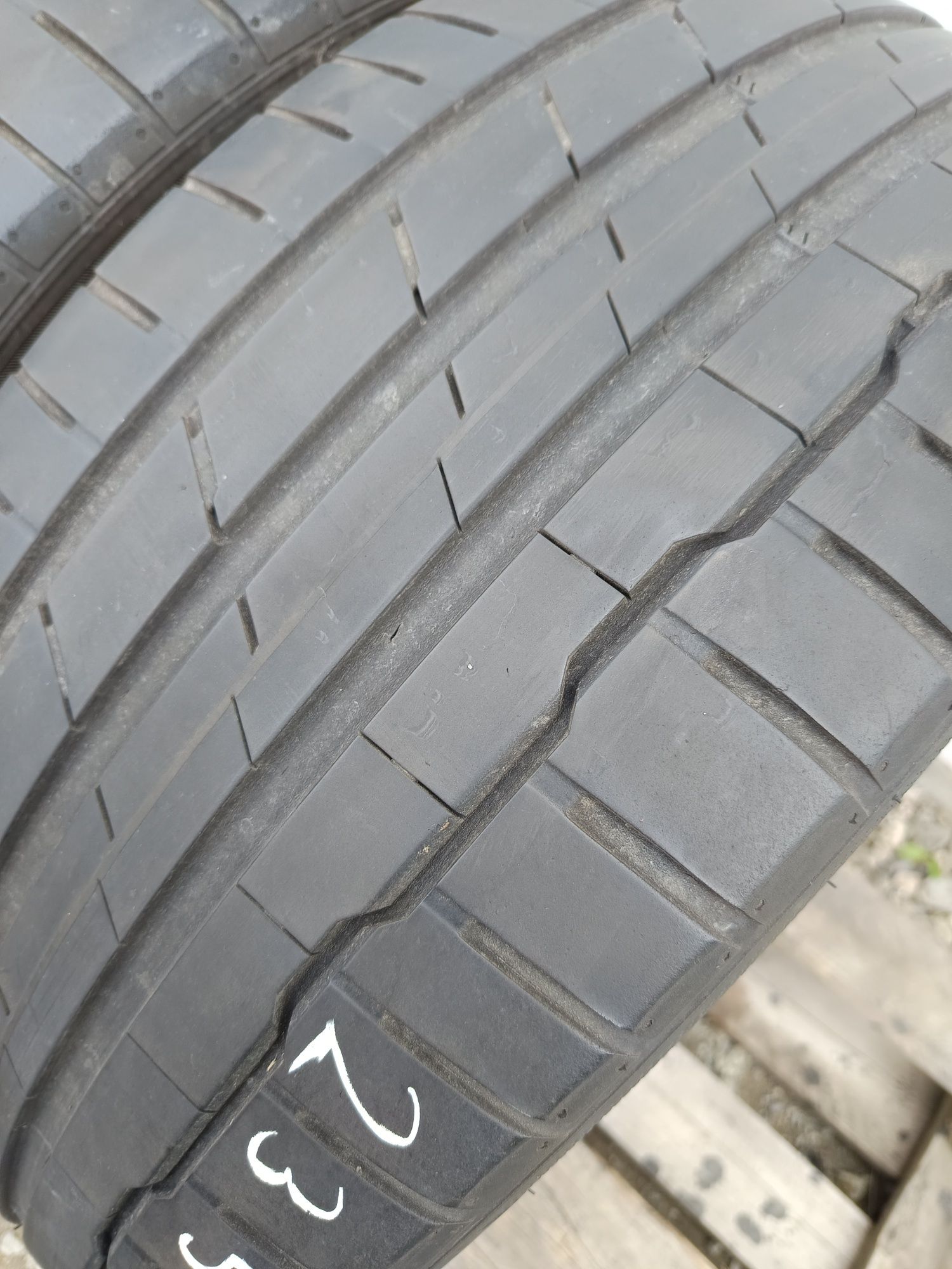 Летни гуми 235 45 ZR 18 HANKOOK Дот 0822