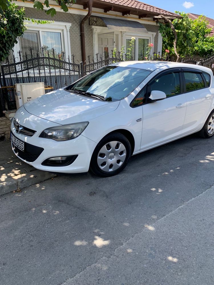 Inchiriez Auto / Rent a Car Constanta/Inchiriez masini