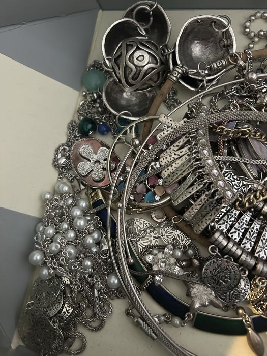 Vand lot bijuterii vintage