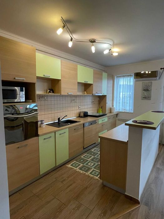 PF închiriez apartament 2 camere str. Someșului, Florești