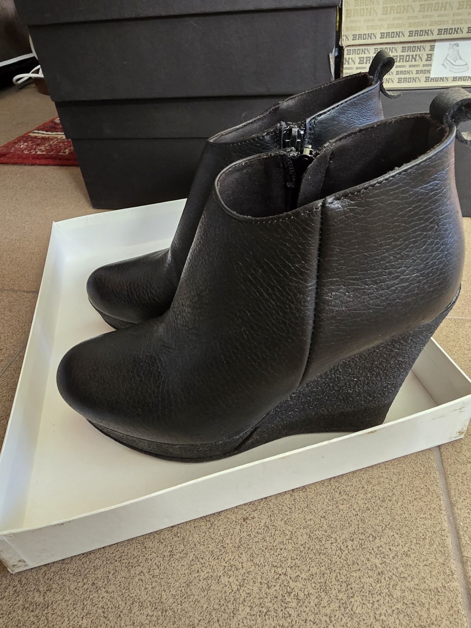 Botine piele naturala