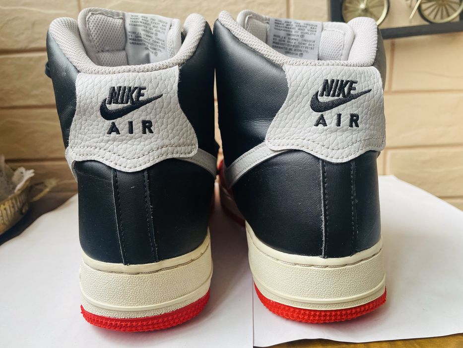 NIKE ориг. маратонки от Англия