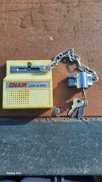 Алармена ключалка за врата