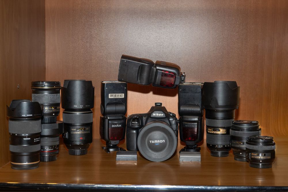 Nikon D850 kit obiective