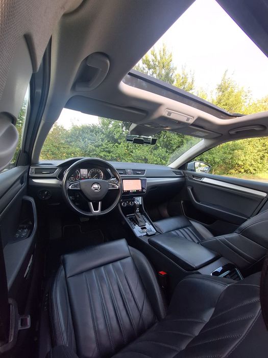 Skoda Superb - Schimb doar cu minibus 8+1