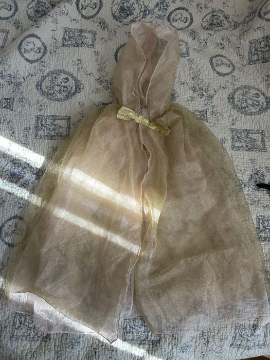 Маскарадна тюлена пелерина с качулка