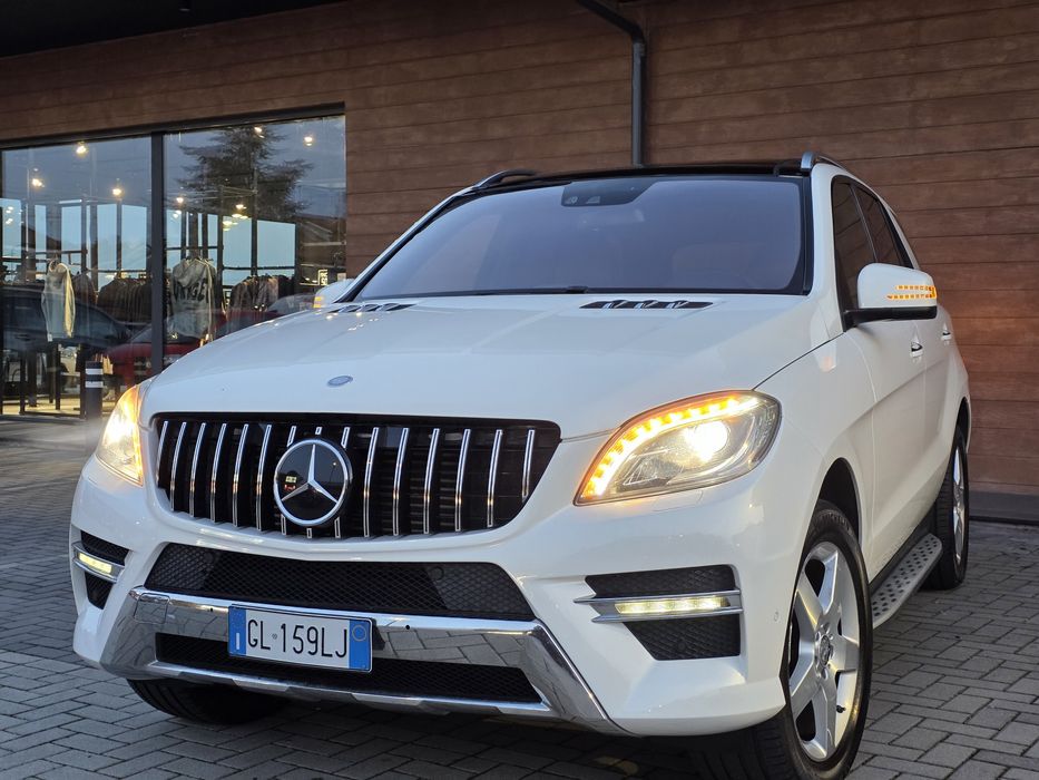 Mercedes-benz ML 350d 3.0d  258cp 7g-tronic Navi/Piele/Panoramic/Carli