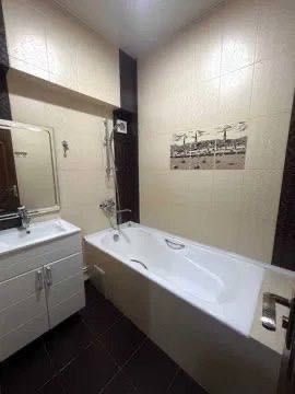 Мирабад Продается 2 комнатная квартира ремонт ЦУМ