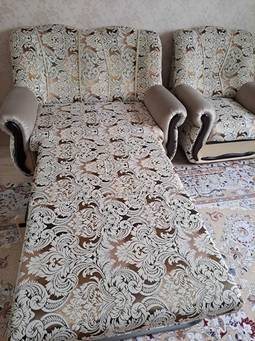 Диван - раскладушка и кресло ( набор мягкая мебель), пр-во Россия