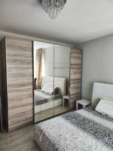 Дава се под наем Двустаен апартамент в Бургас, Славейков - 88 кв.м за 408 € - Снимка #2