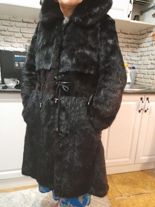 Продам норковую шубу