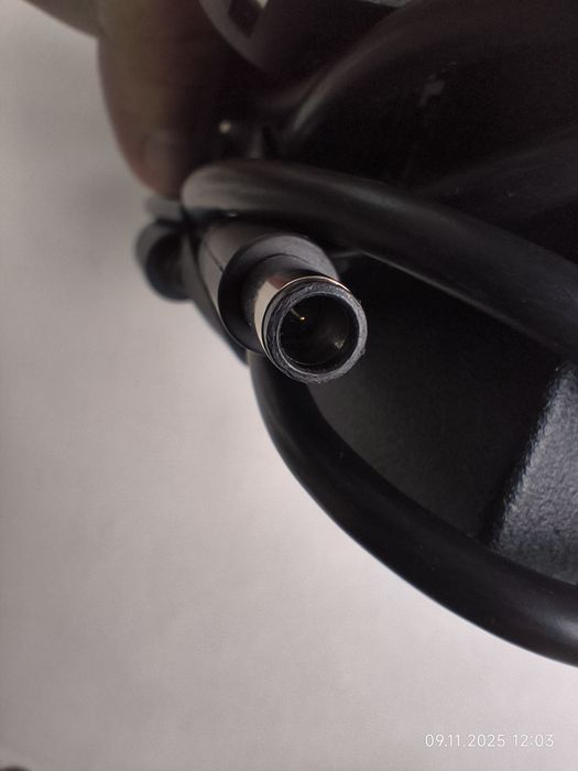 Зарядно Dell 130W