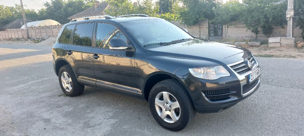 Volkswagen Touareg R5 Facelift, Manuală, Webasto, 2 seturi roți