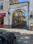 Casa de vanzare/inchiriat in zona centrala