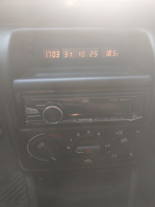 Opel Astra F 1.7 Diesel 1995 – jante aliaj, baterie nouă, stare bună.