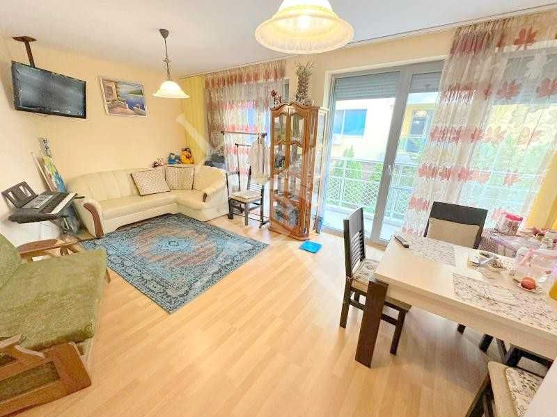 Продава се Тристаен апартамент в Поморие - 112 кв.м за 1121 €/кв.м - Снимка #6
