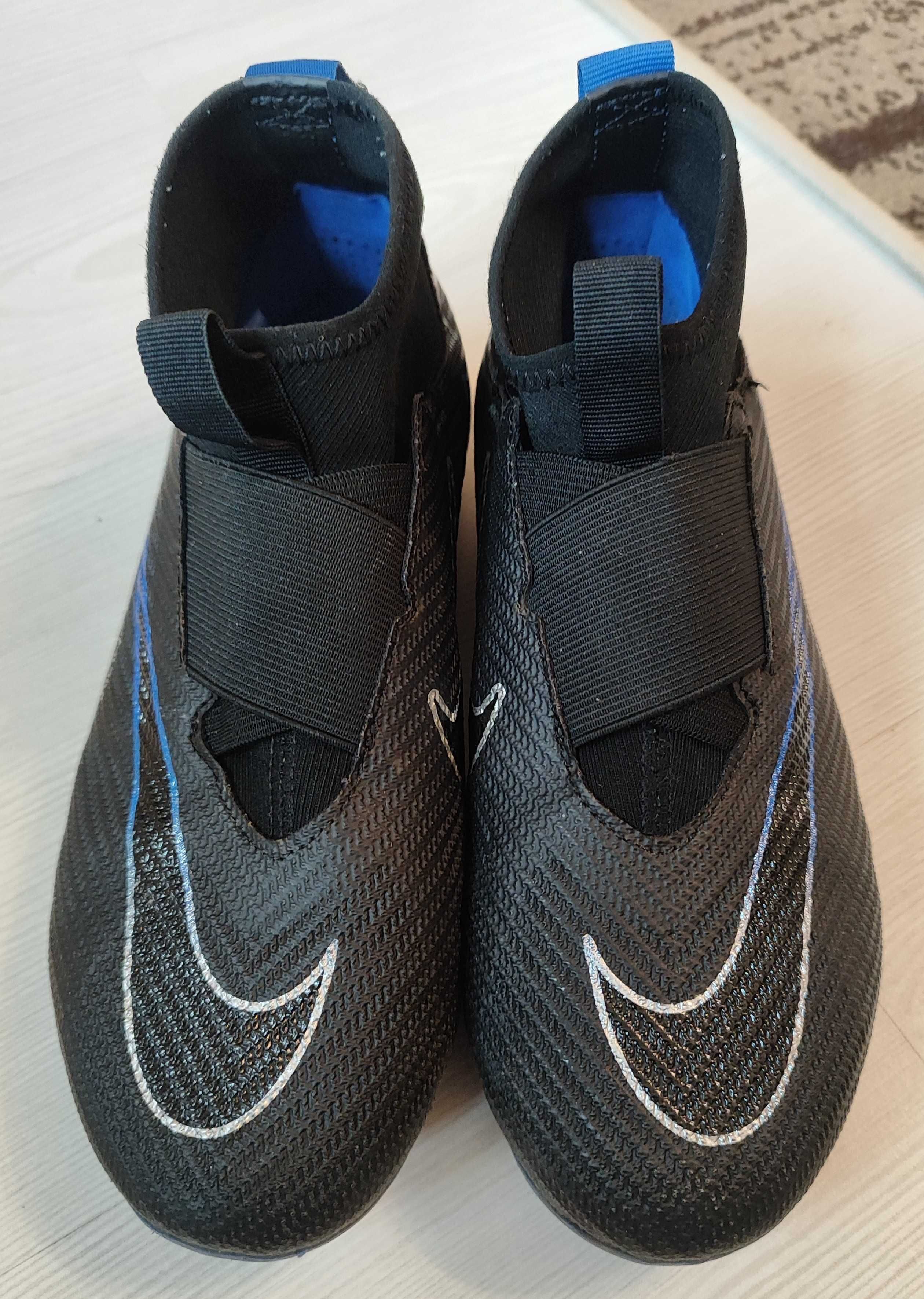 Номер 38 Бутонки, Футболни обувки Nike Pro FG