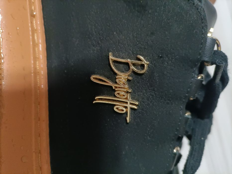 Vând sneakers Bigiotto