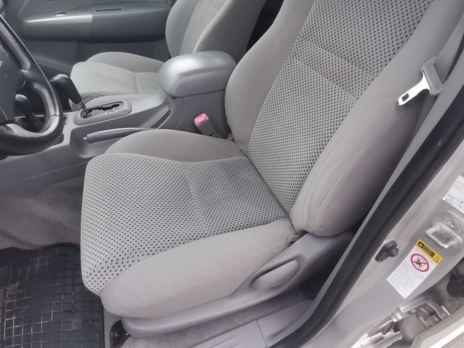 Toyota Hilux 3.0 D-4D 171cp Automat  2010